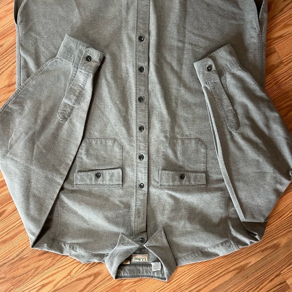 L.L Bean men’s shirts - Picture 12 of 14